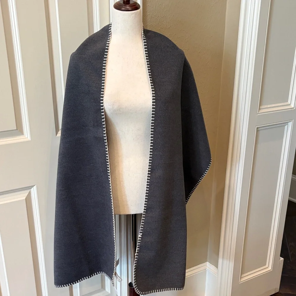 NWT LOFT Gray Flannel Blanket Stitched Trim Oversized Scarf/Wrap 80